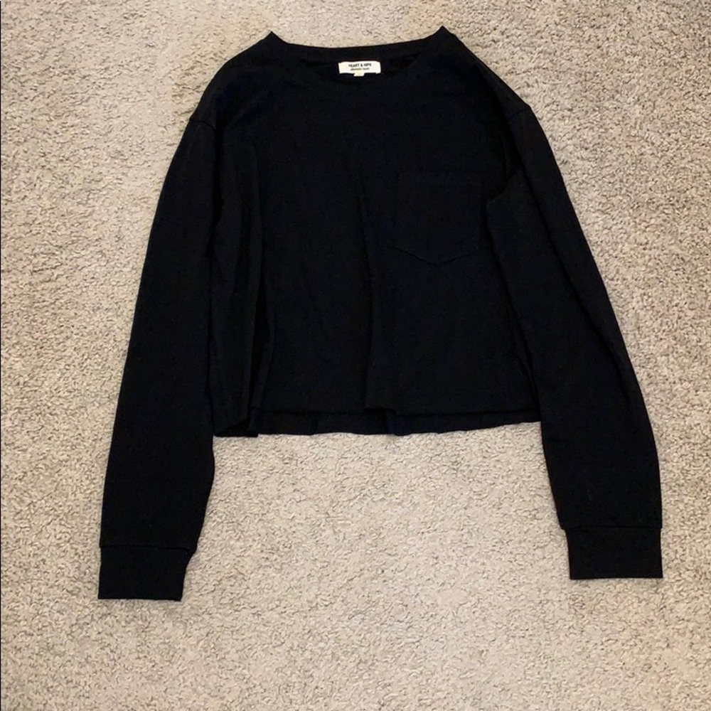 Heart and hips LS knit tip with pocket